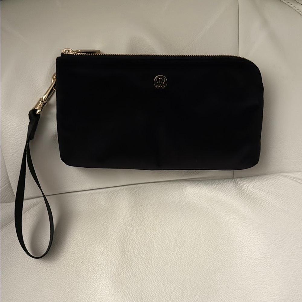 Lululemon Athletica Black Velour Wristlet Clutch